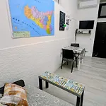 Apartman Tiny Beautiful Thing
